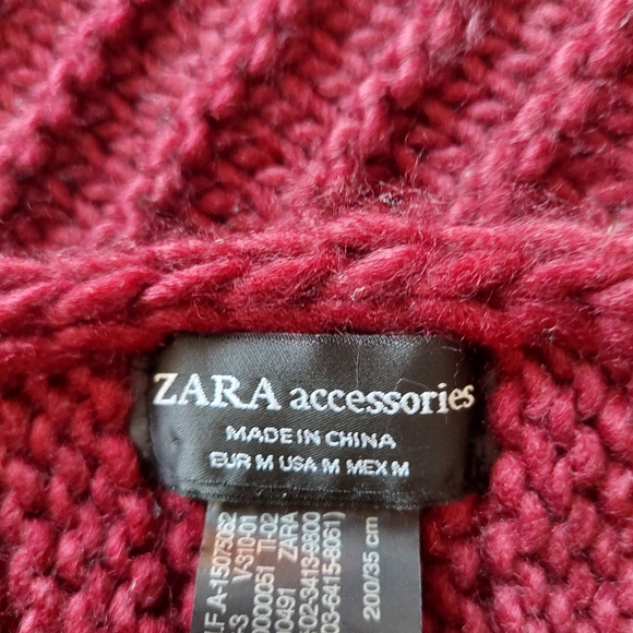 🍓2 for $30🍓 Zara Dark Red Winter Knit scarf - Picture 3 of 4